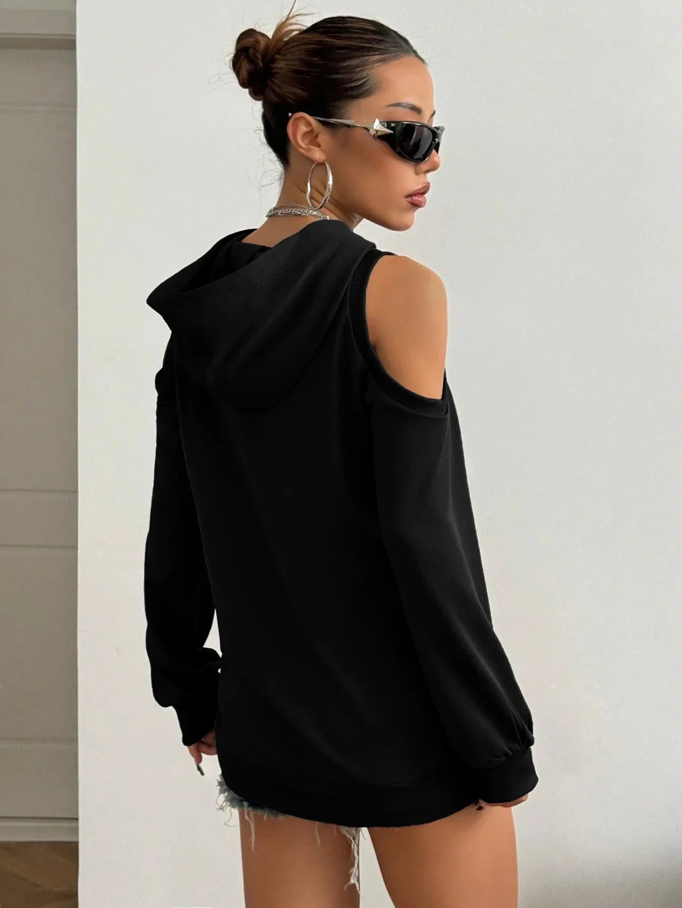 CLARA OFF-SHOULDER HOODIE