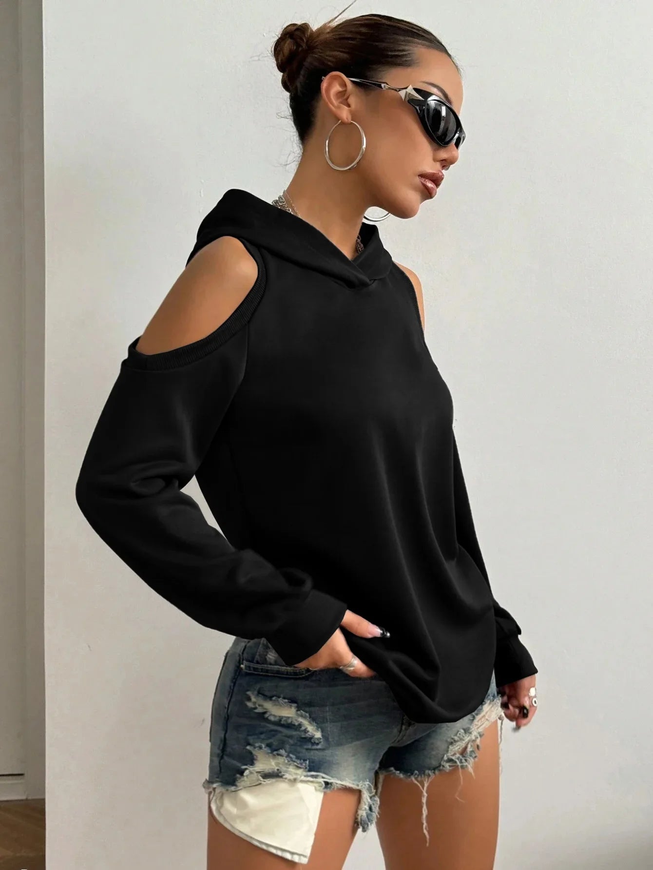 CLARA OFF-SHOULDER HOODIE