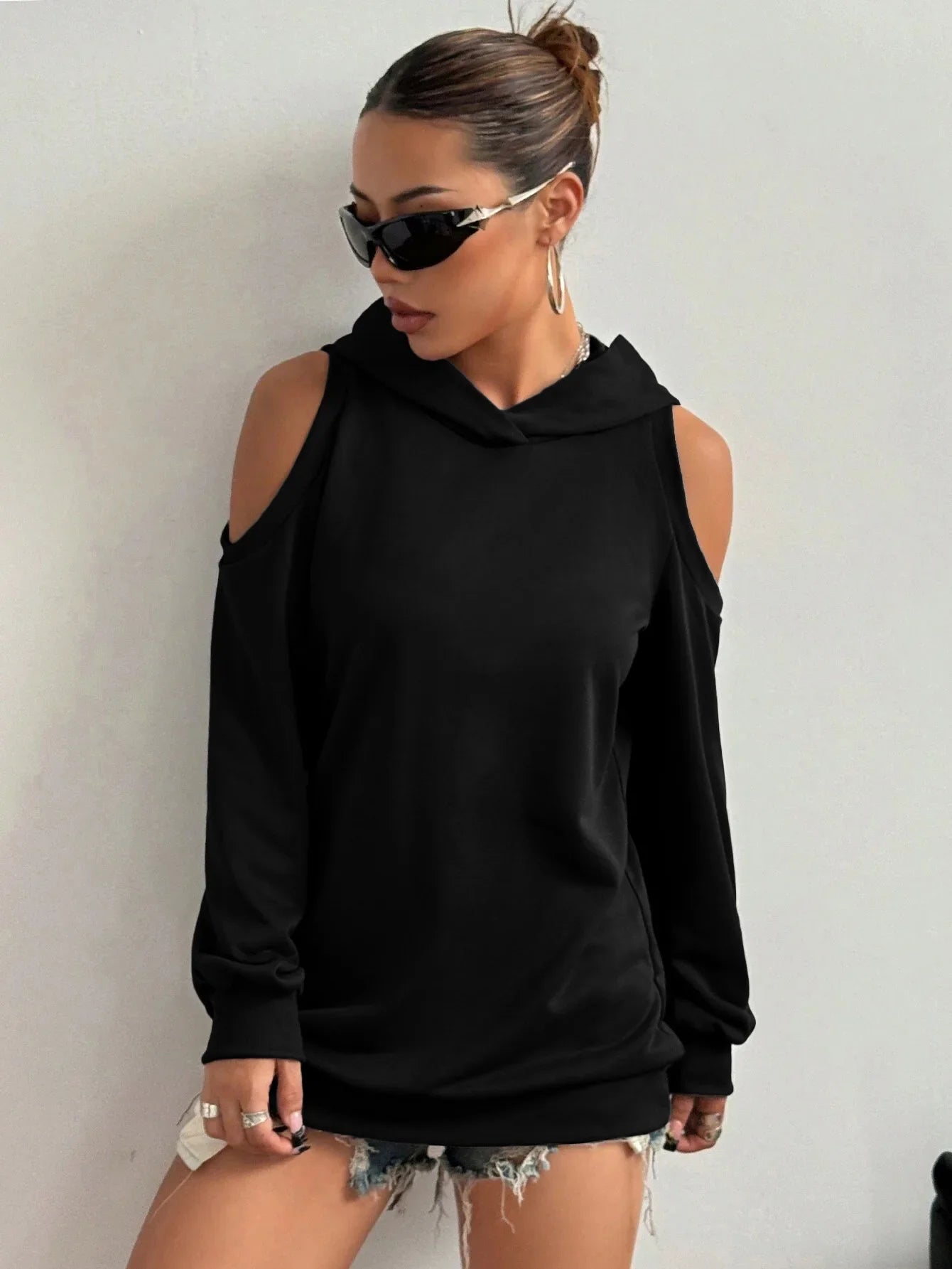 CLARA OFF-SHOULDER HOODIE