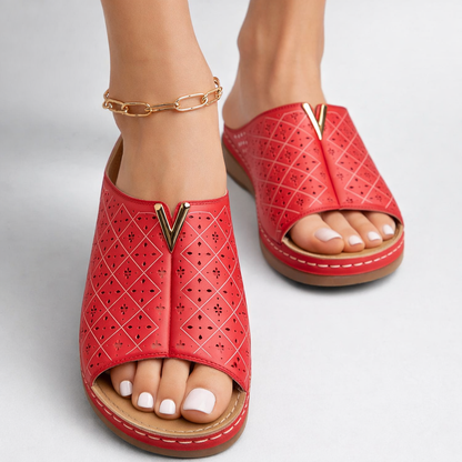 SOLA LEATHER SANDALS