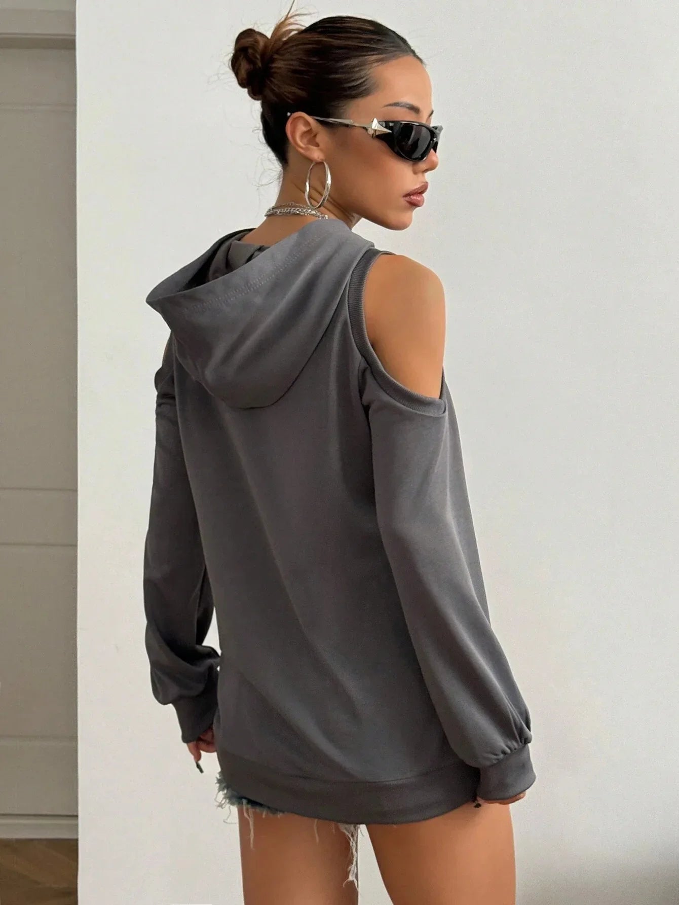 CLARA OFF-SHOULDER HOODIE