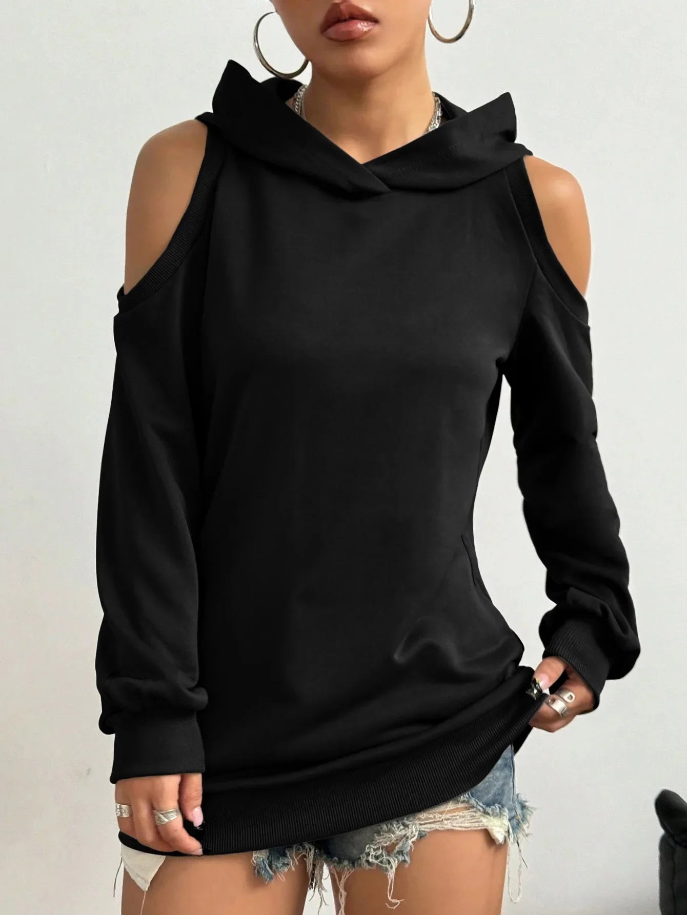 CLARA OFF-SHOULDER HOODIE