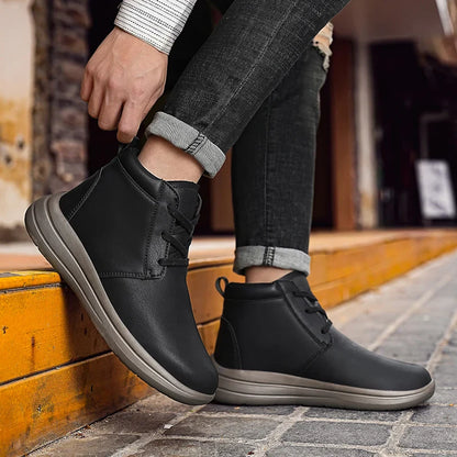 TIBER LEATHER CHUKKA BOOTS
